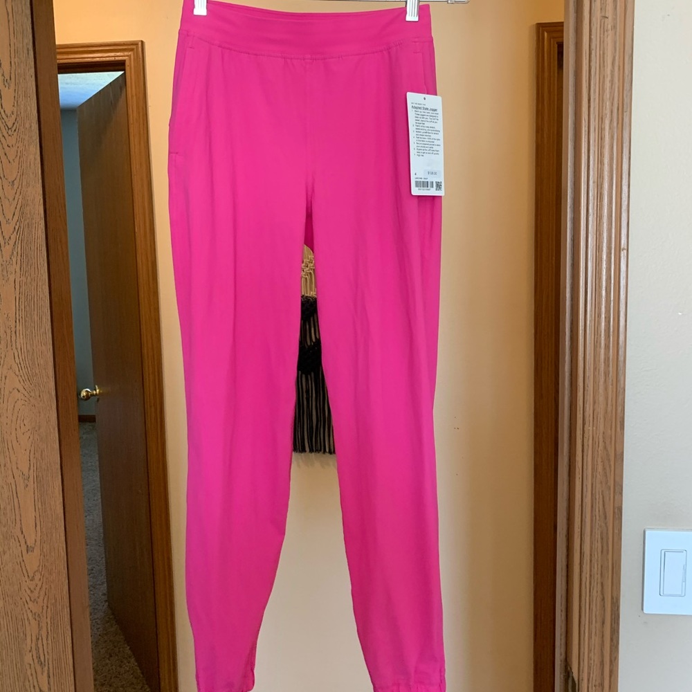 Lululemon adapted state joggers sonic pink size 4